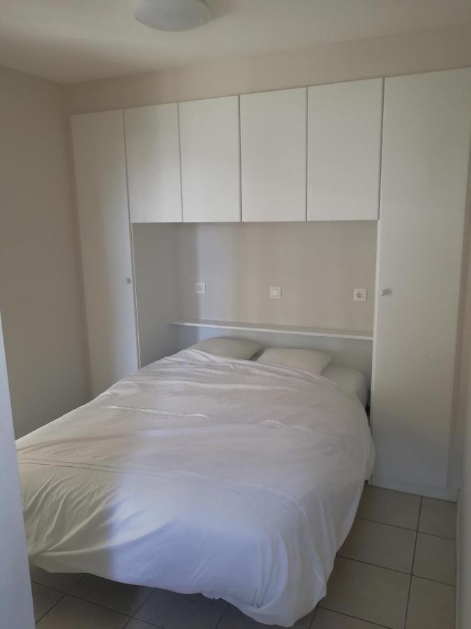 Bella Plaza Apartment De Panne Exterior photo